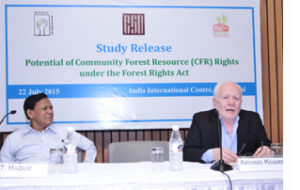 Arvind Khare, Executive Director, RRI, with Dr. T Haque, Director, CSD, at the study release.